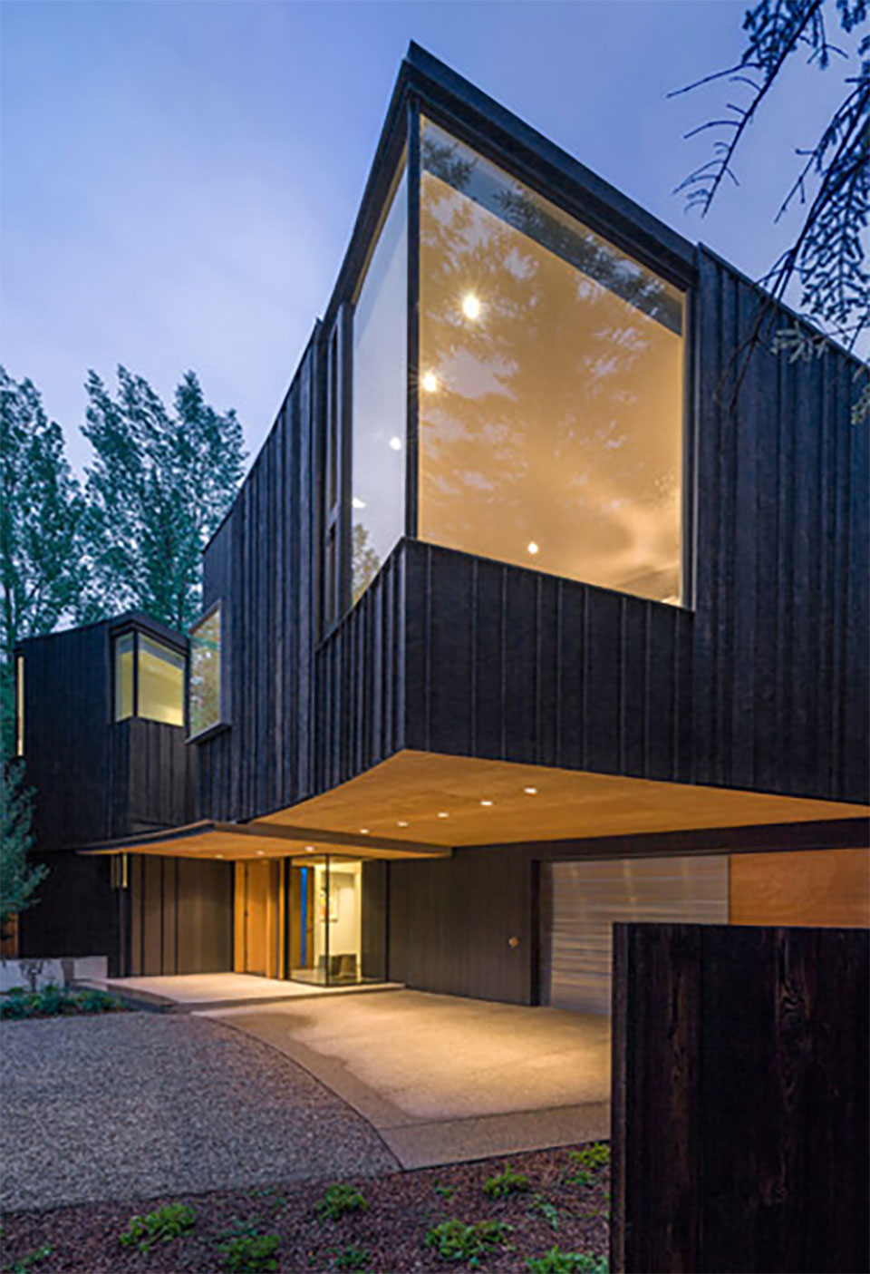 the  villa overlooks dramatic mountainous scenery